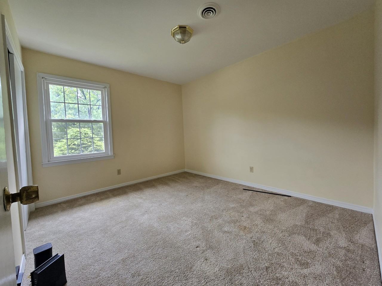 208 Caldwell Dr #1 - Photo 5 of 14