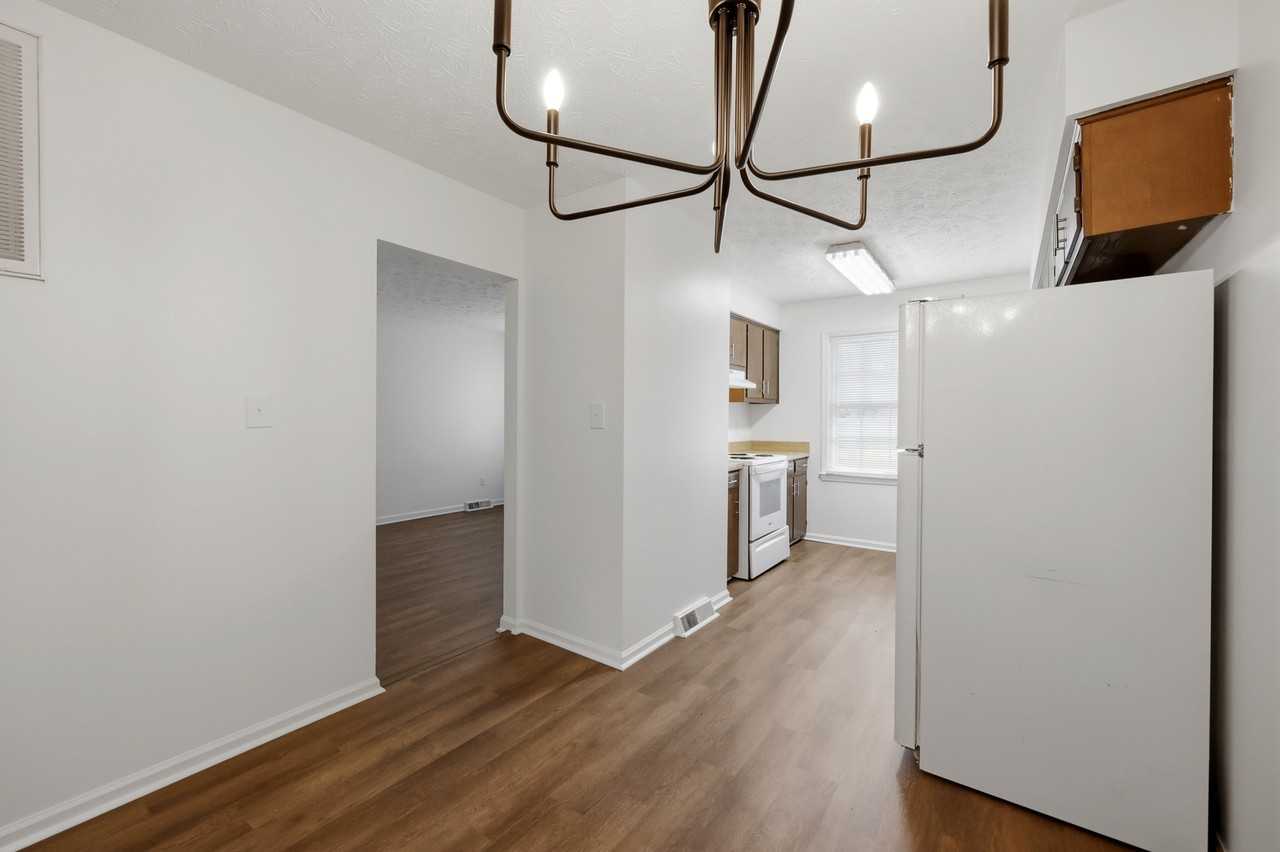 3215 Aqueduct DriveUnit B #B - Photo 7 of 26