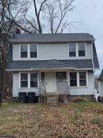 featured image of 332 Noble Ave #1
