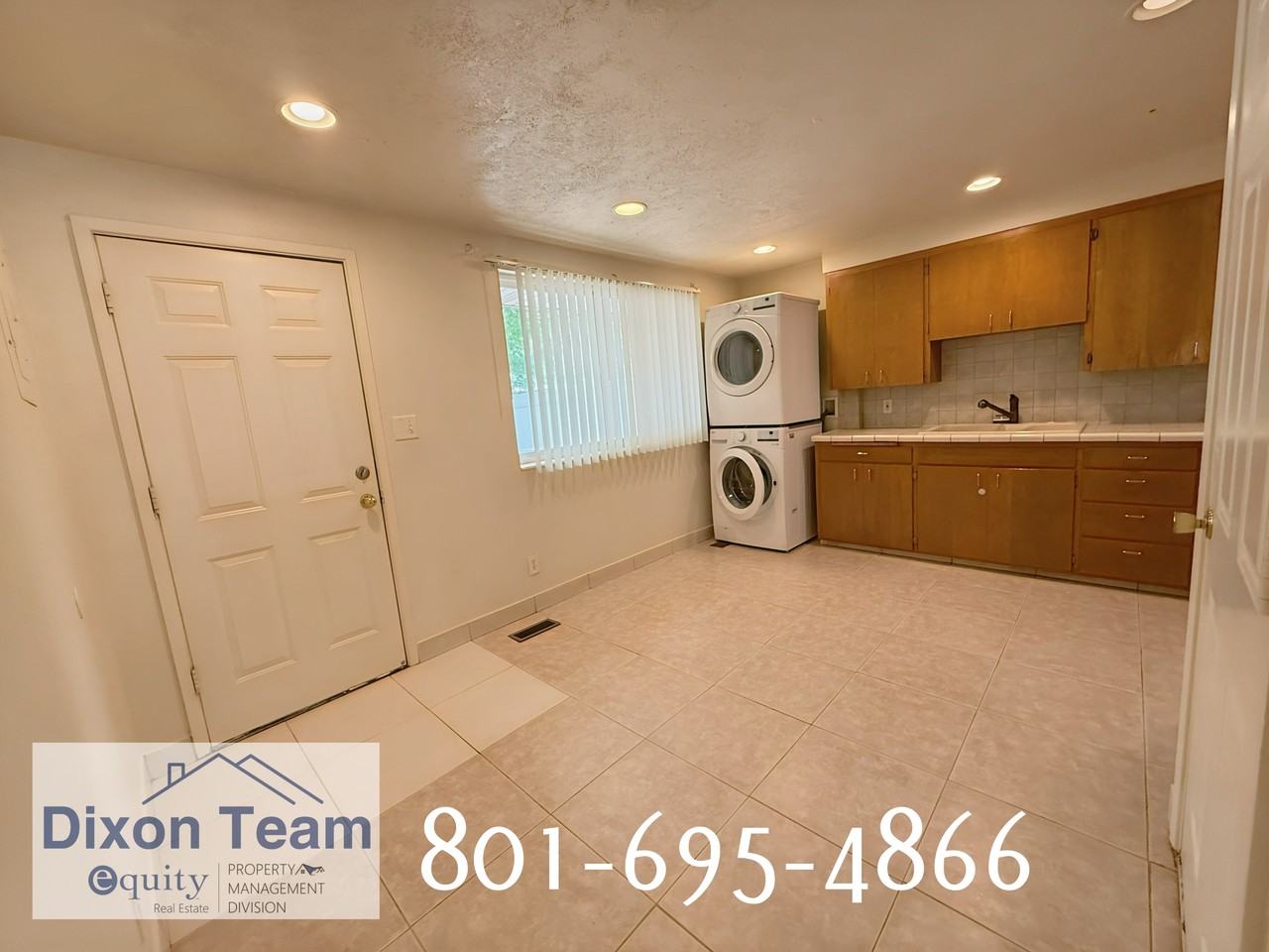 815 Canyon Rd #1 - Photo 6 of 13