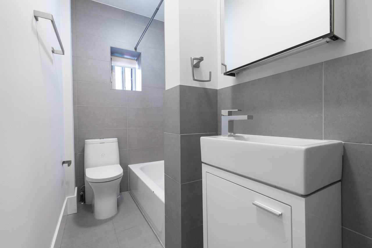 150 Fermanagh Avenue - Photo 5 of 10