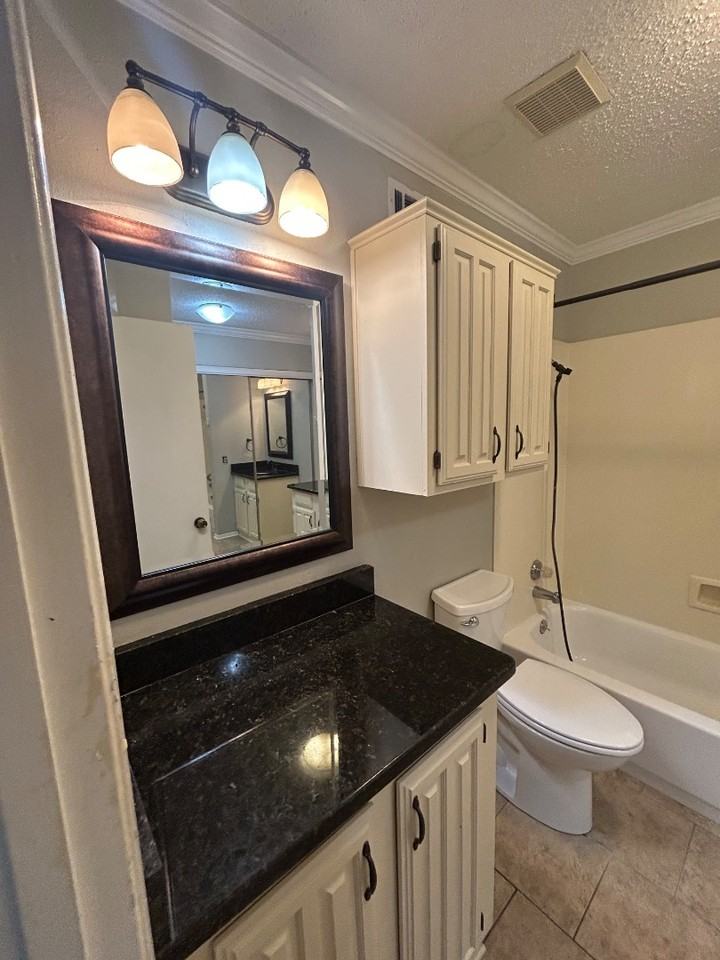 3100 Fairfield Ave - Photo 7 of 10