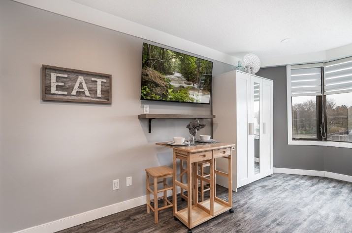 4311 49 Ave - Photo 7 of 10