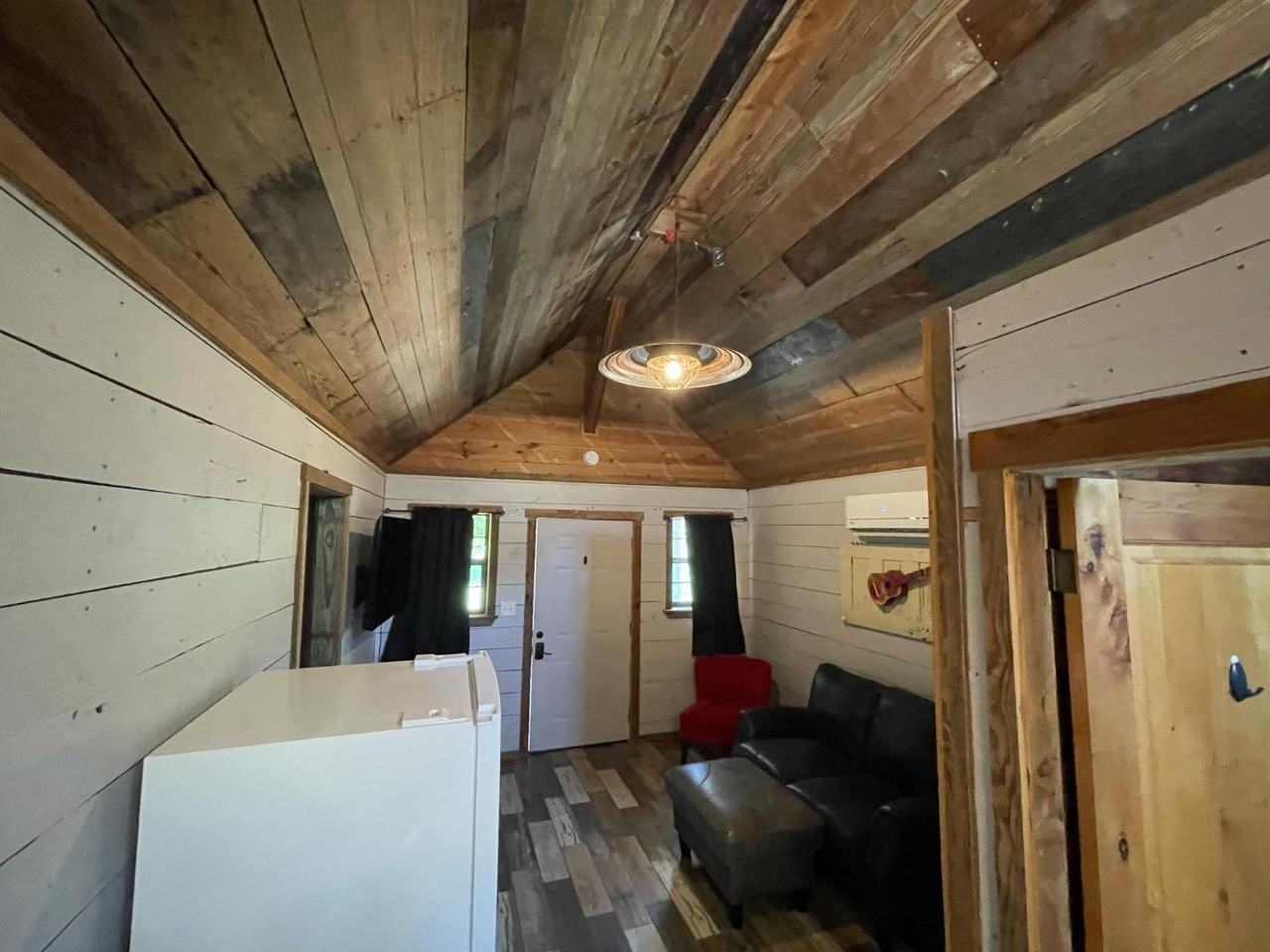 607 Live Oak St - Photo 7 of 15
