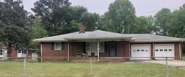 featured image of 405 E 14th St