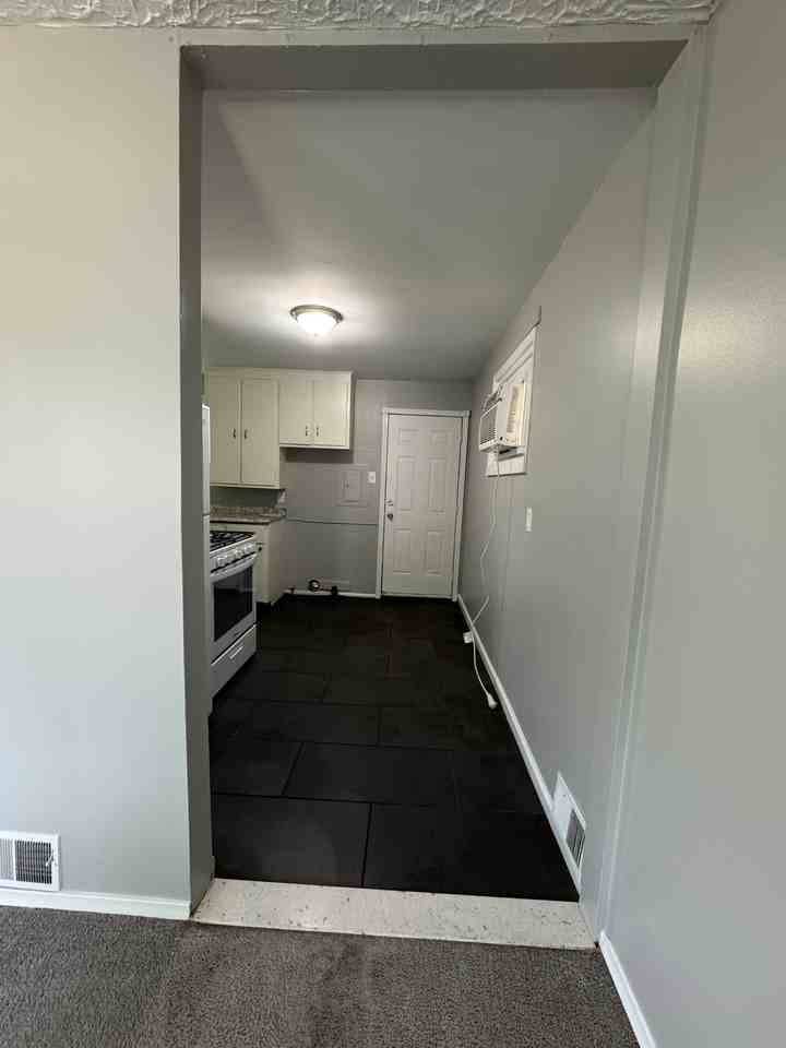 2726 Margaret St #1 - Photo 4 of 16