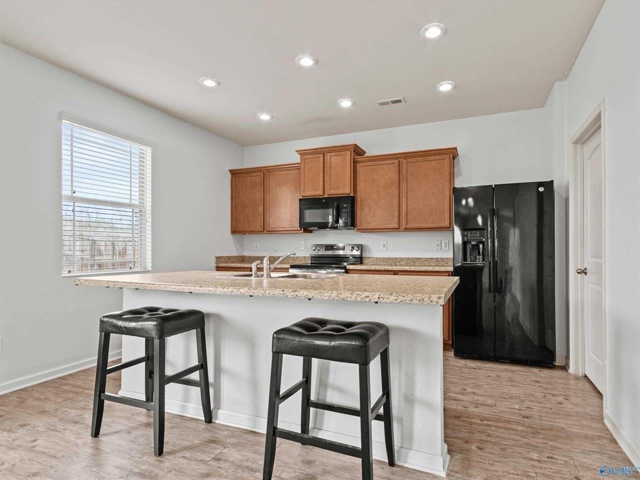 30057 Glenrose Way - Photo 4 of 10