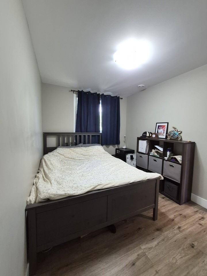212 Little Ave - Photo 6 of 17