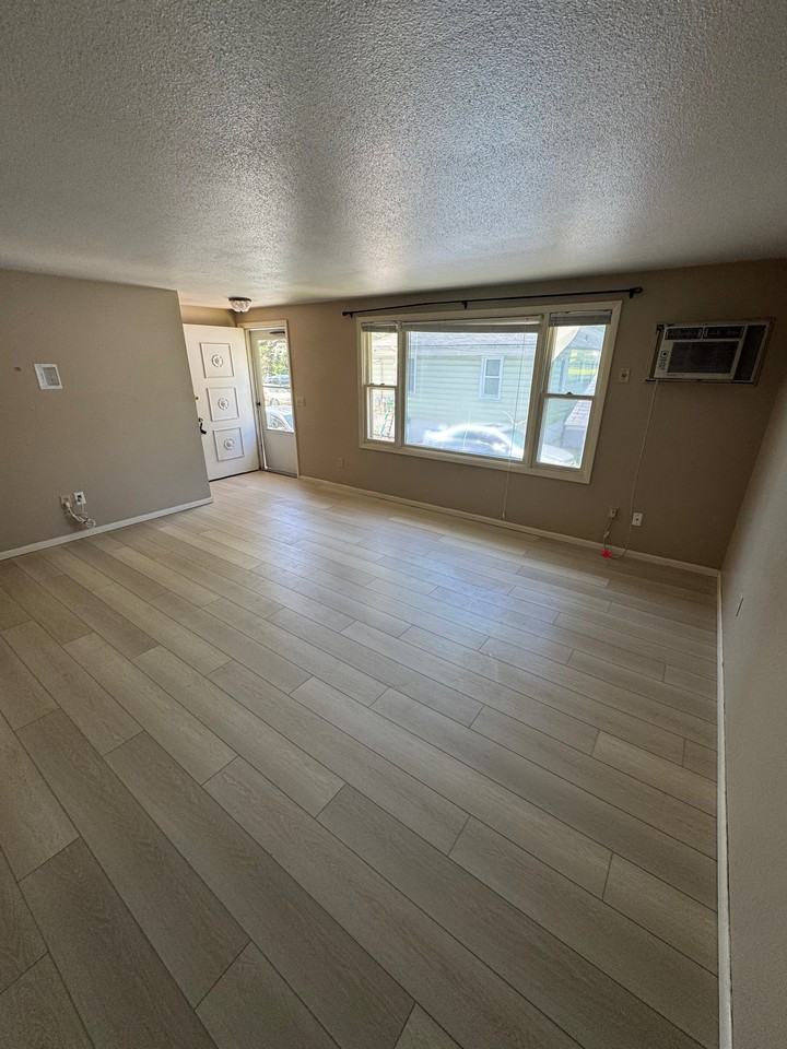 130 Gerke Ave #130 - Photo 3 of 13