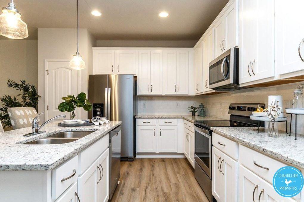 3322 Tracer Dr #1 - Photo 3 of 24