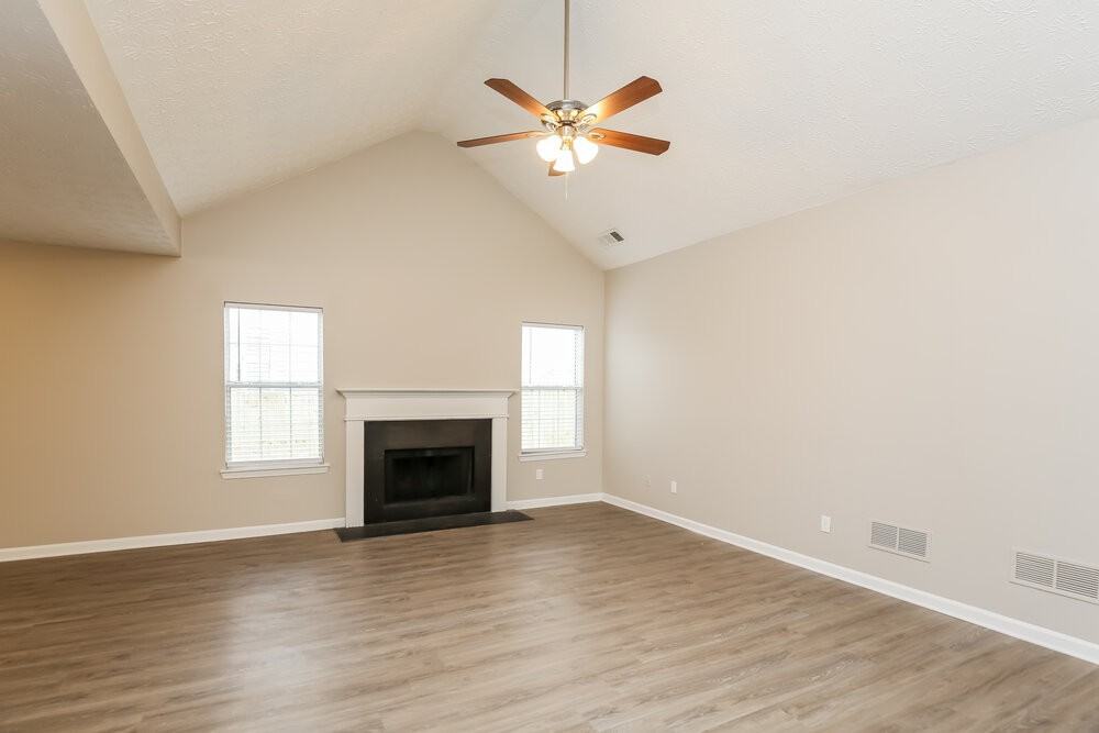 2167 Mulberry Ln - Photo 6 of 17