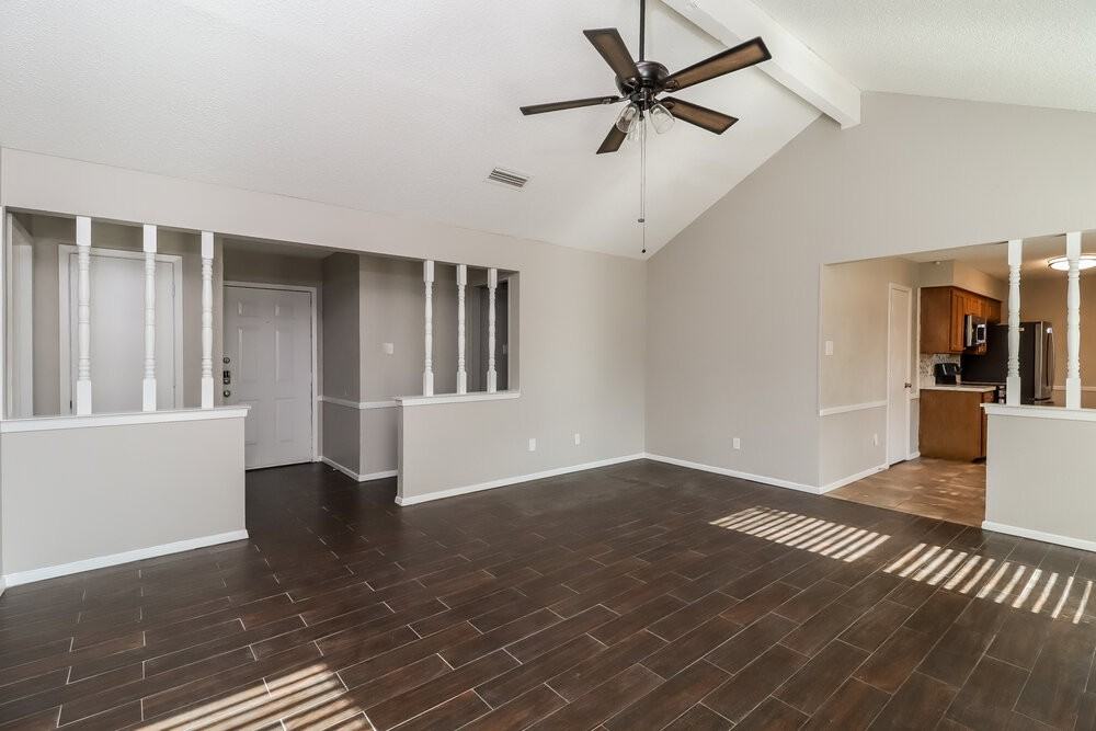 5911 Woodsetter Ln - Photo 5 of 16