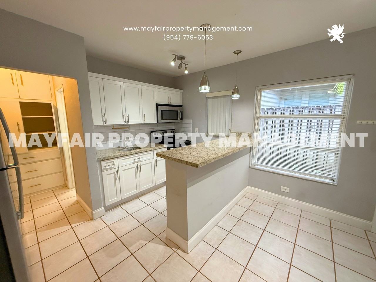 1621 Ne 5th Ct #B - Photo 3 of 19