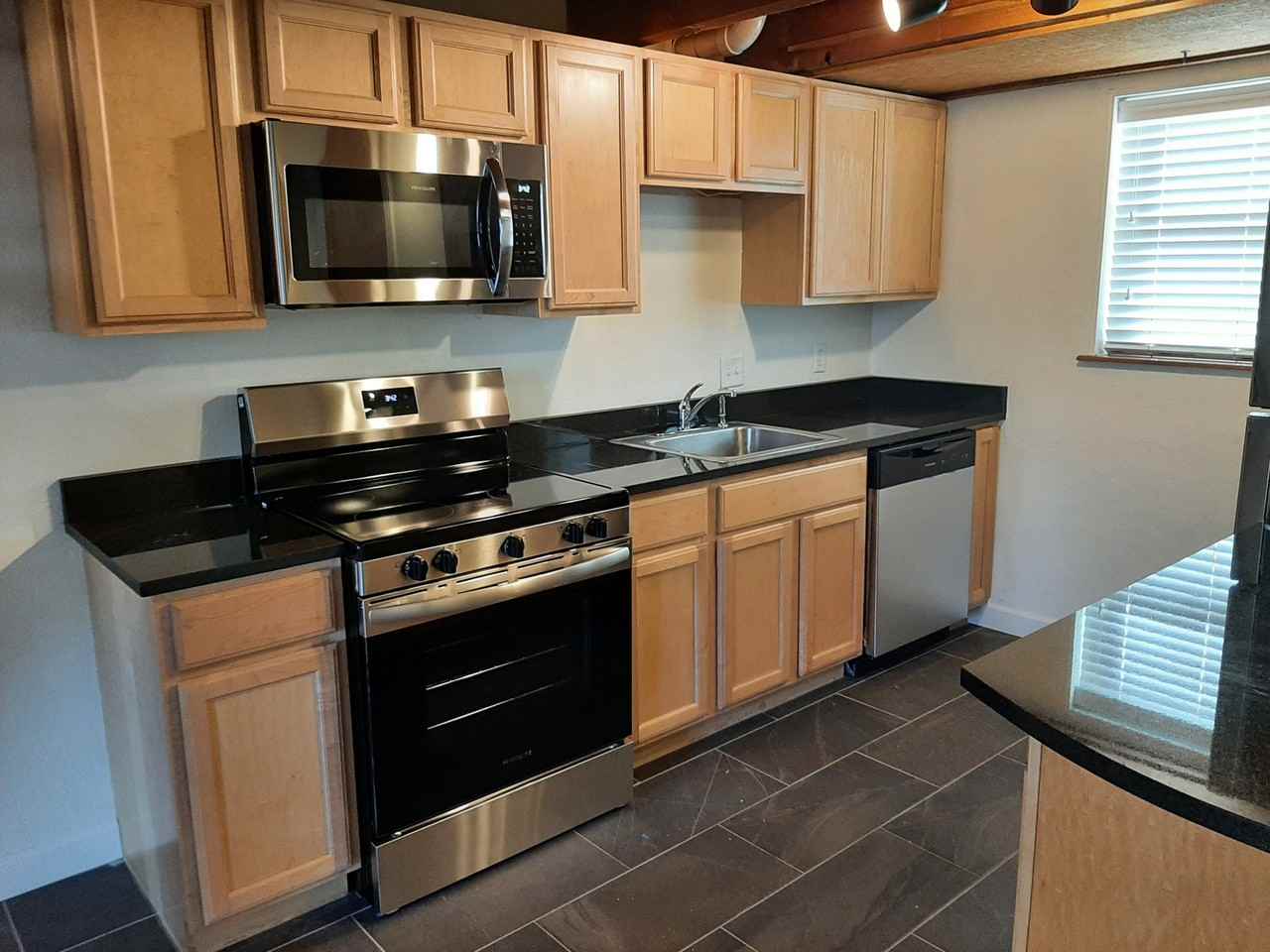 123 W Virginia Ave #6 - Photo 2 of 7