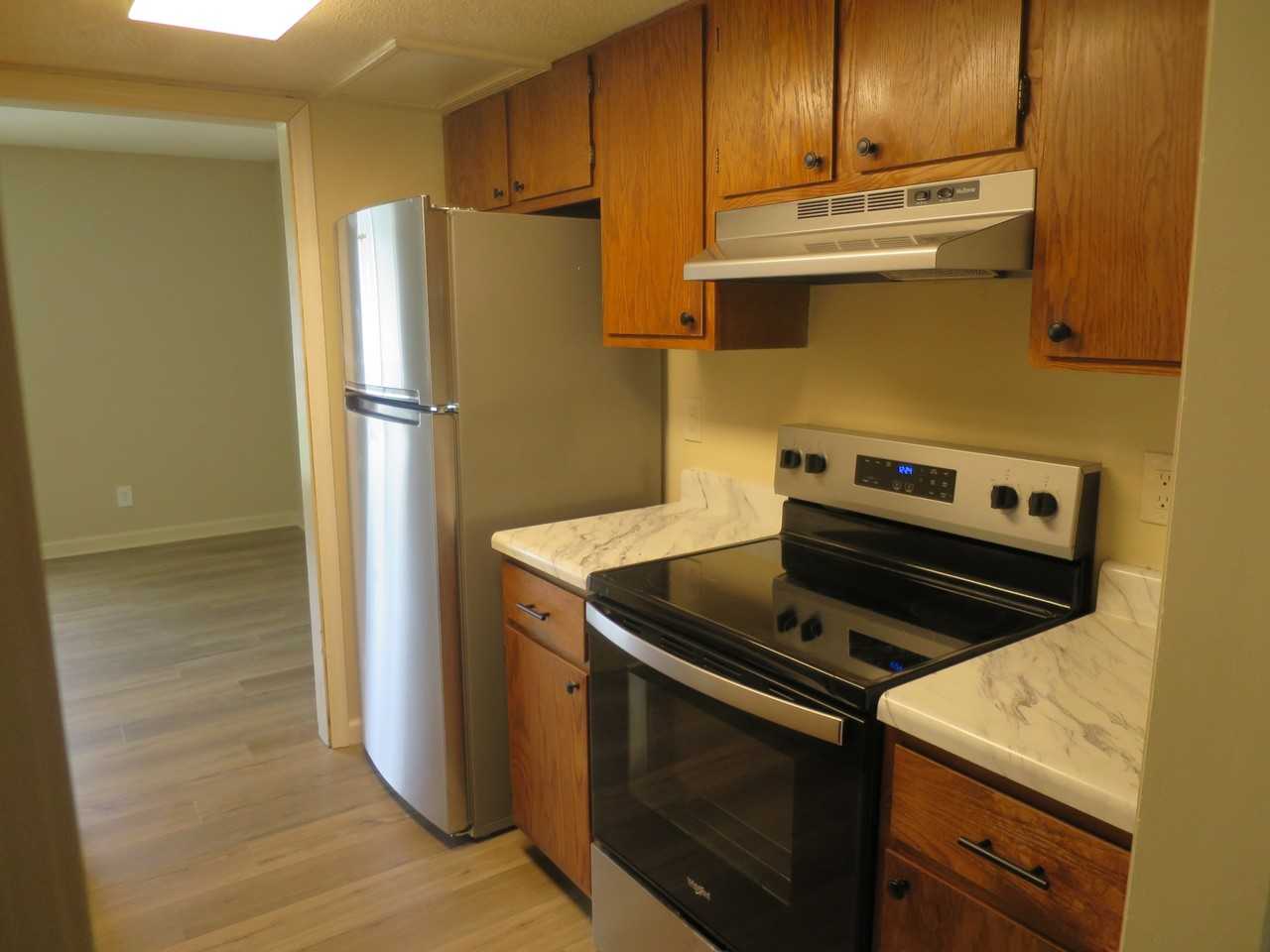9019 Countryside Ln #D - Photo 3 of 22