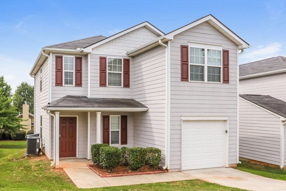 302 Freeman Cir - Photo 4 of 17