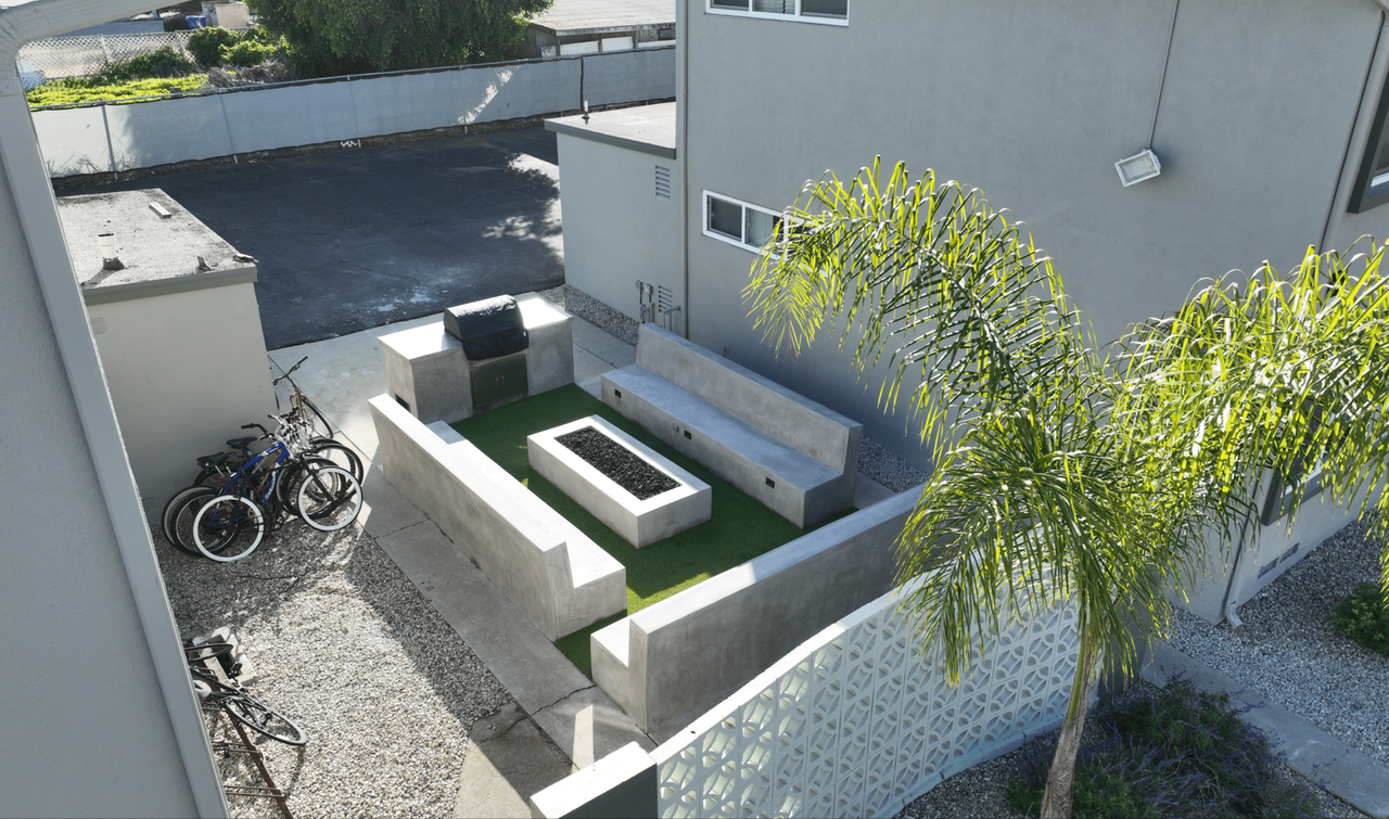 759 Embarcadero Del Mar - Photo 4 of 10