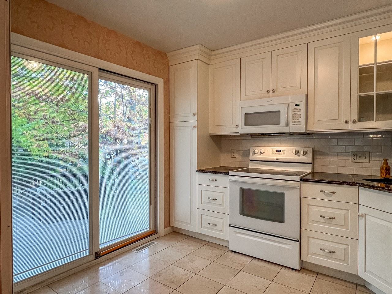 102 Raymbault Dr #1 - Photo 3 of 17