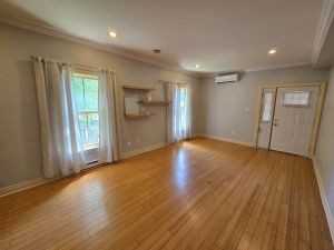 163 Carmarthen St #1 - Photo 3 of 16