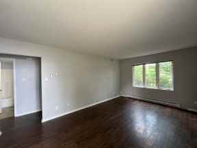 15 Strathmore Ave #4 - Photo 3 of 12