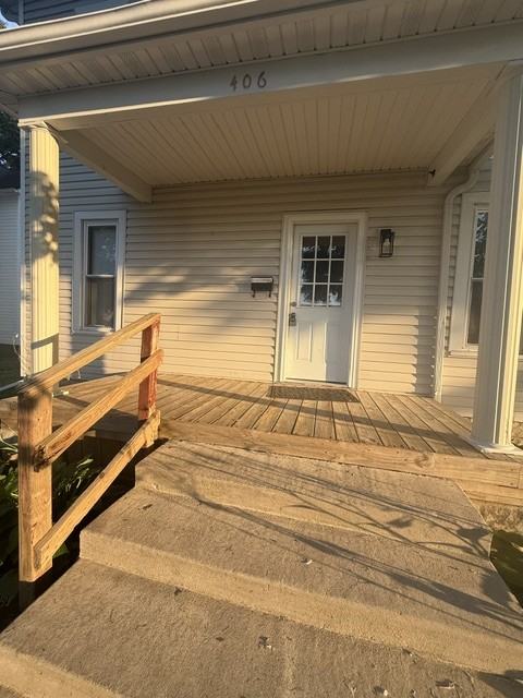 409 W Walnut St #1 - Photo 2 of 31