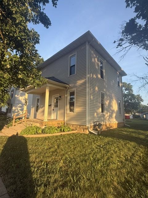 409 W Walnut St #1 - Photo 7 of 31