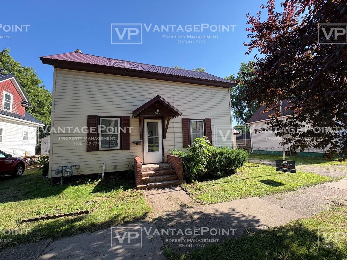 513 E Quincy St #1 - Photo 2 of 17