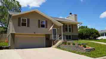 featured image of 82 W Post Rd Nw #1