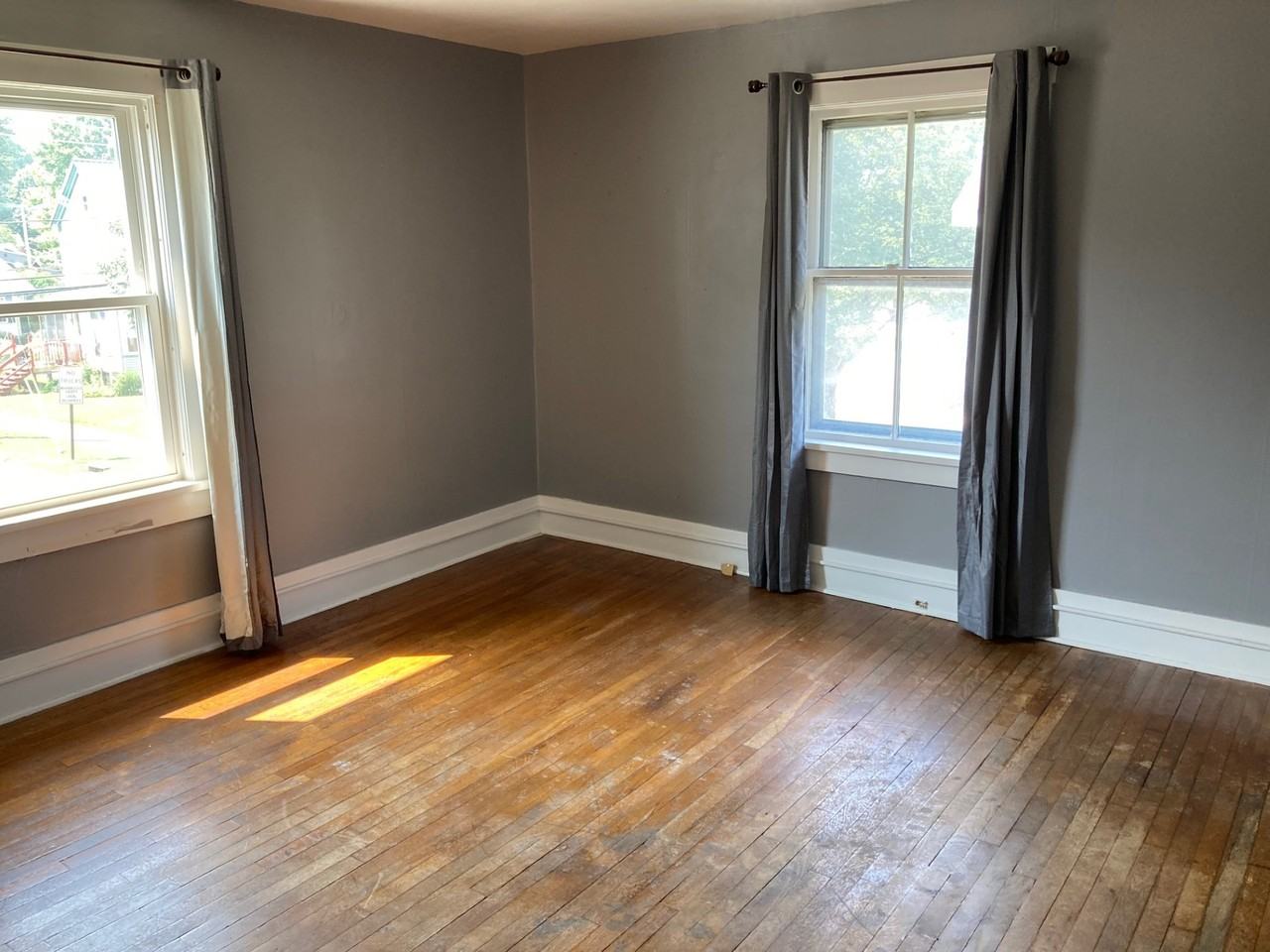 702 N Center St #1 - Photo 6 of 6