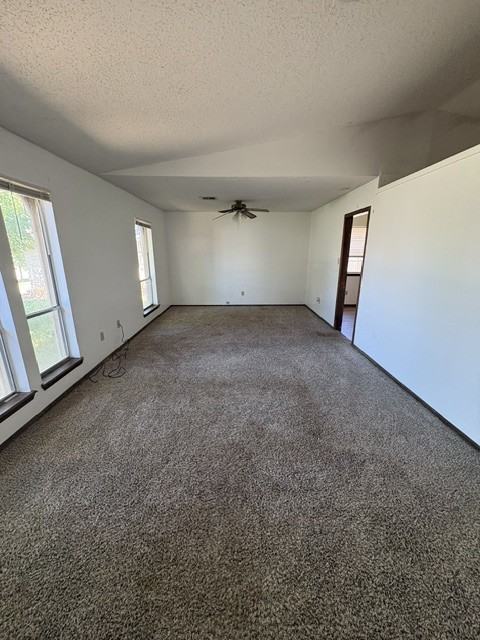 6912 Sw Bainbridge Ave #1 - Photo 2 of 9