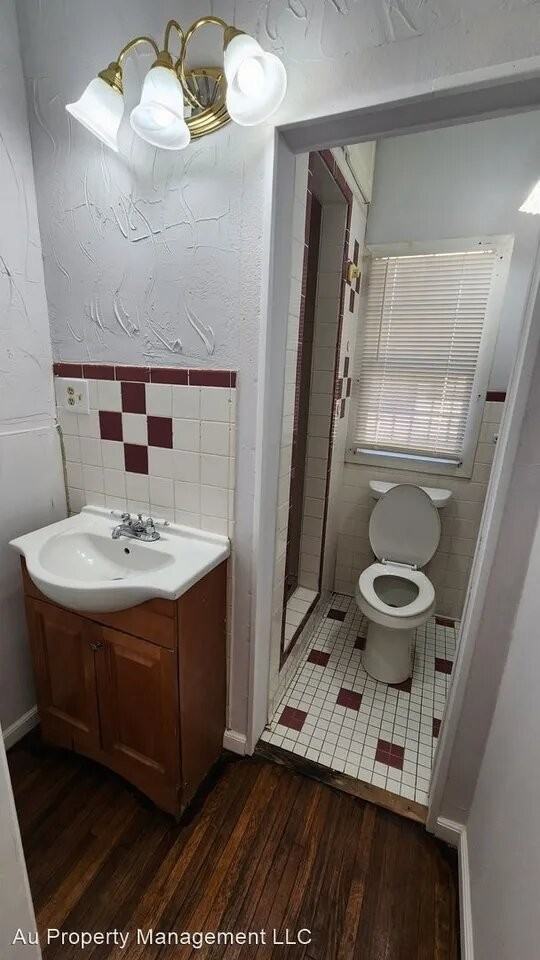 2108 S Van Buren St #1 - Photo 6 of 10
