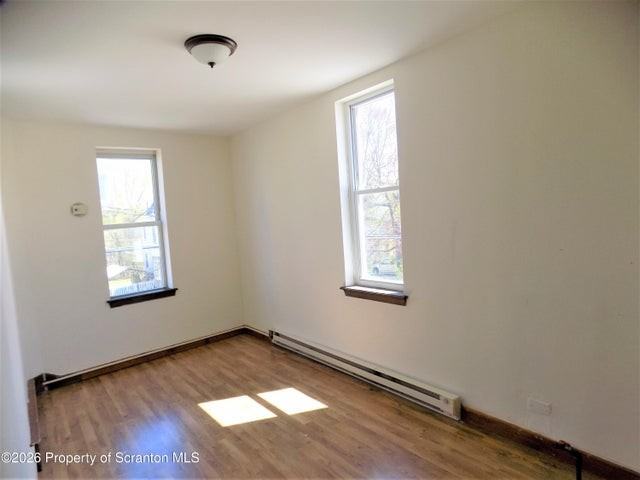 513 Washington - 7 #7 - Photo 5 of 9