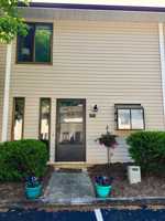 featured image of 1472 Tenbury Dr #1
