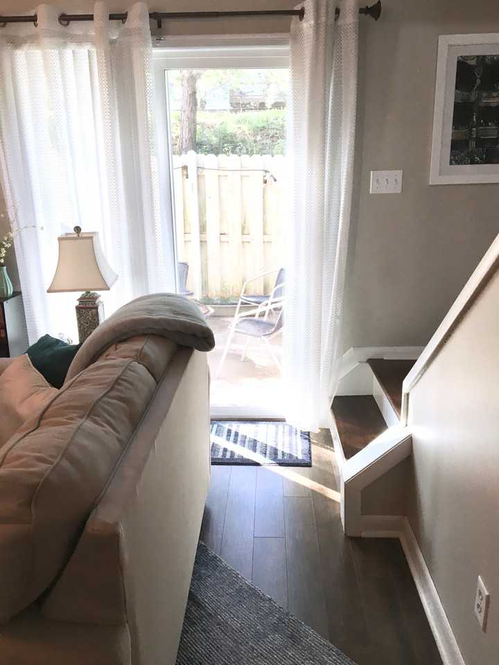 1472 Tenbury Dr #1 - Photo 4 of 32