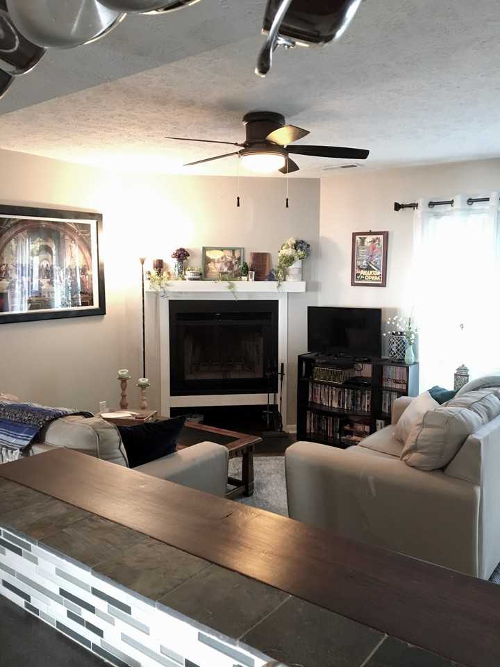 1472 Tenbury Dr #1 - Photo 5 of 32
