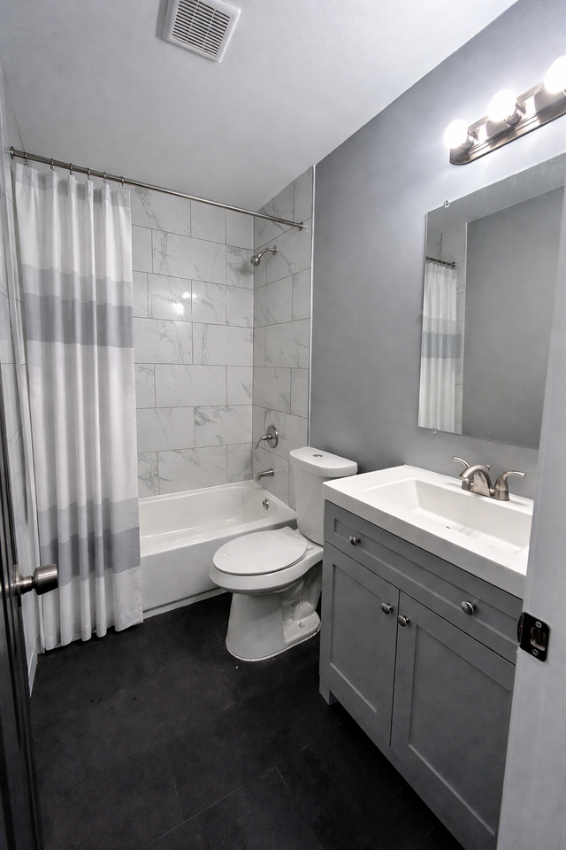 848 N Holmes St #1 - Photo 6 of 9