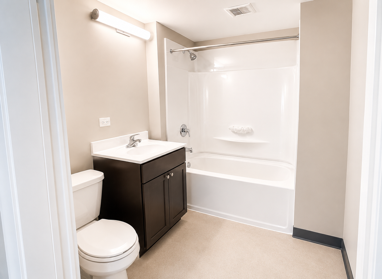 Historic Downtown Living at Miami Towers - Photo 7 of 8