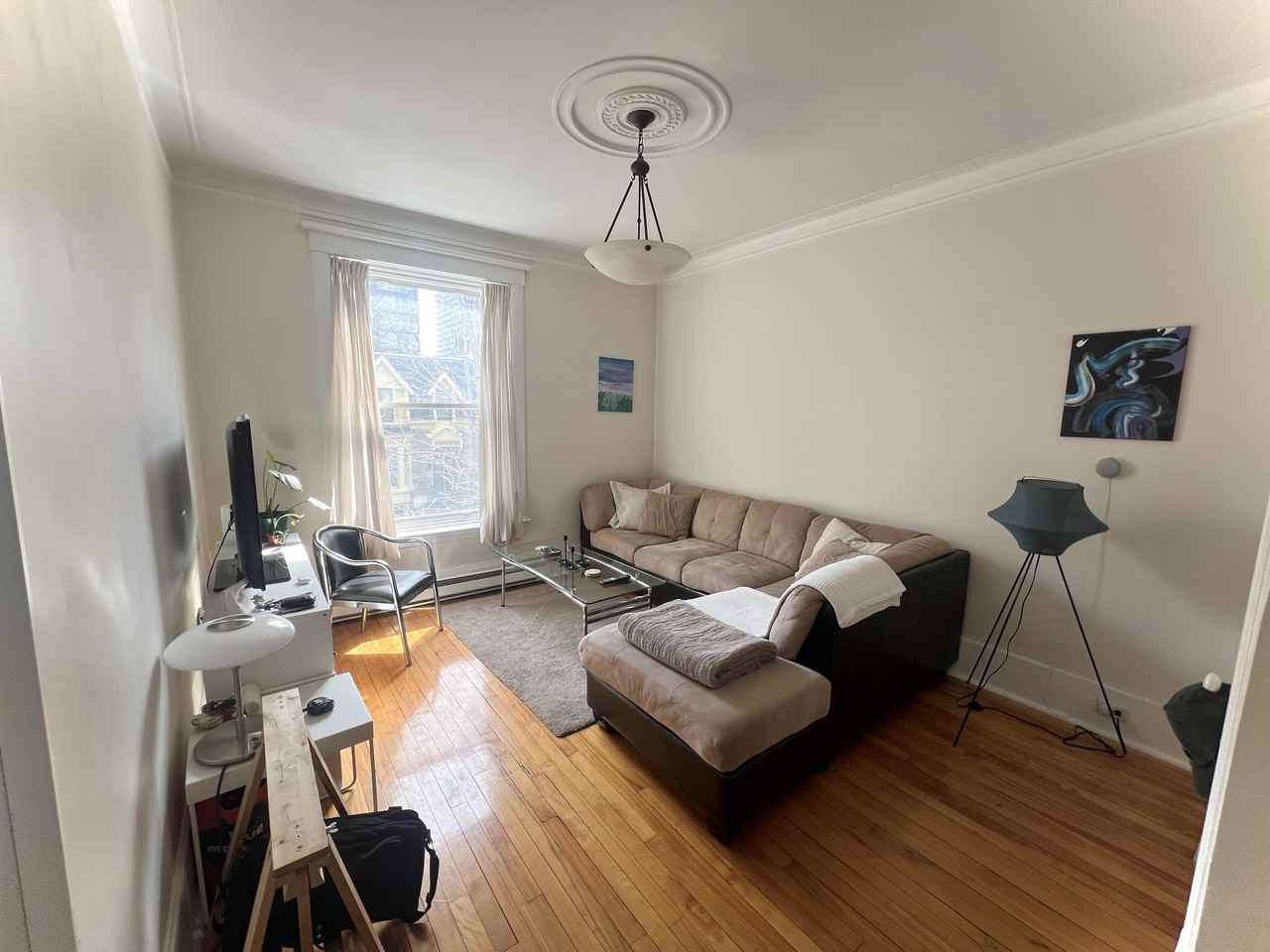 2187 Boulevard De Maisonneuve Ouest #3 - Photo 2 of 9
