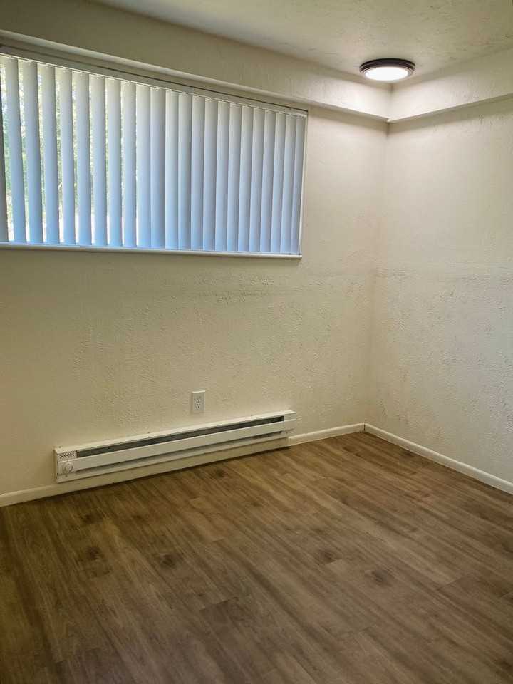 Cedar Cliff LLC - Photo 4 of 19