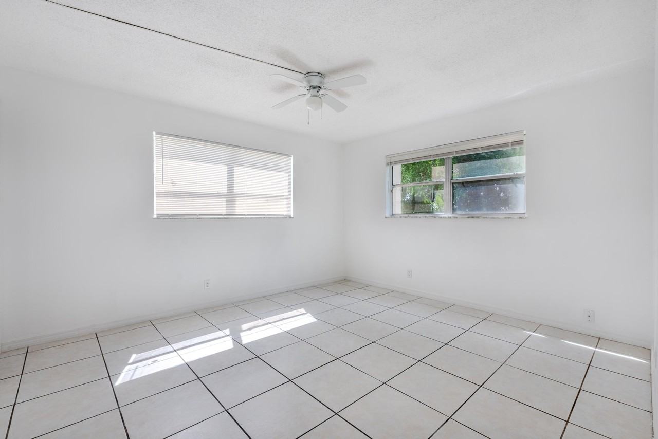 8020 Fairview Drive101 #101 - Photo 7 of 10