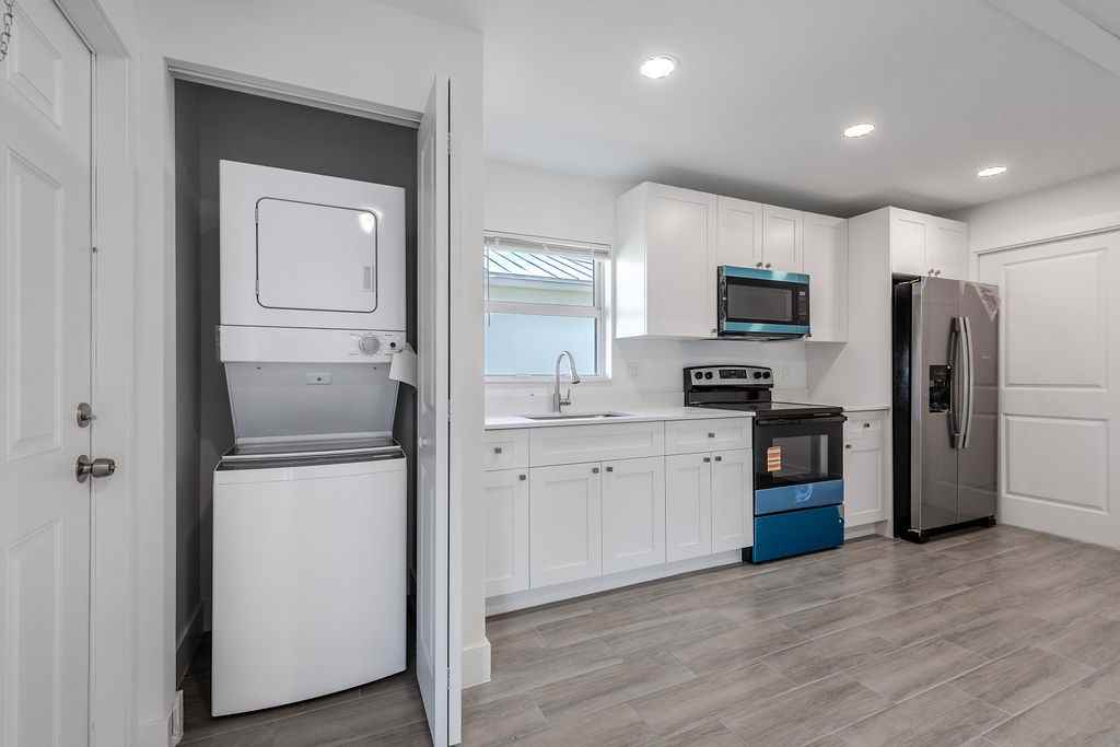 3018 Se Iris St #1 - Photo 2 of 16
