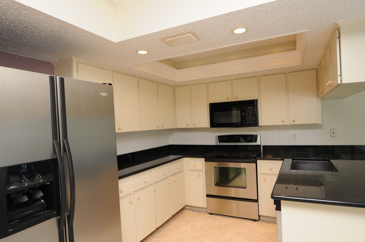 5805 Pauma Pl #1 - Photo 7 of 9