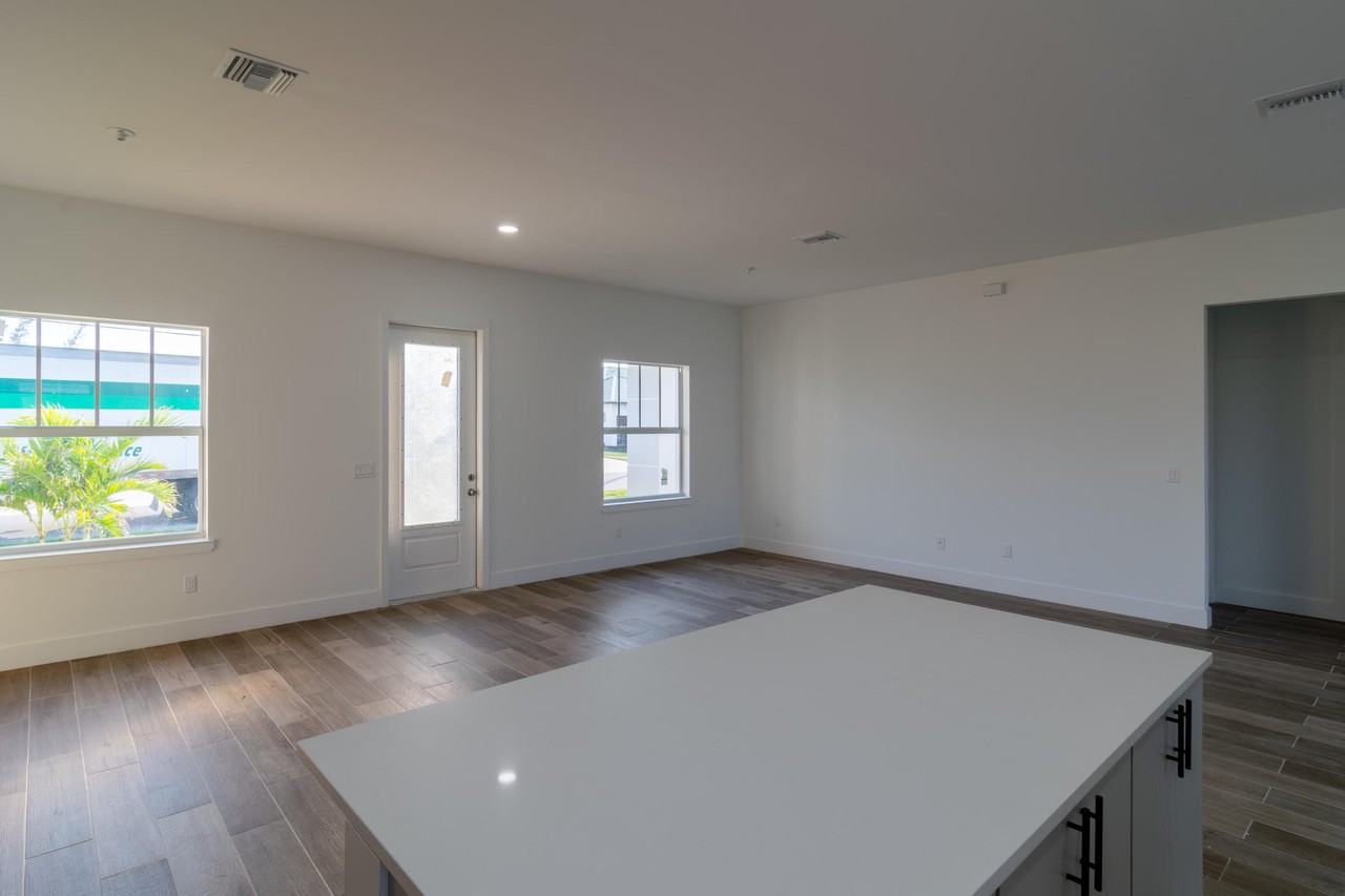 10625 Ayear Rd #1 - Photo 2 of 30