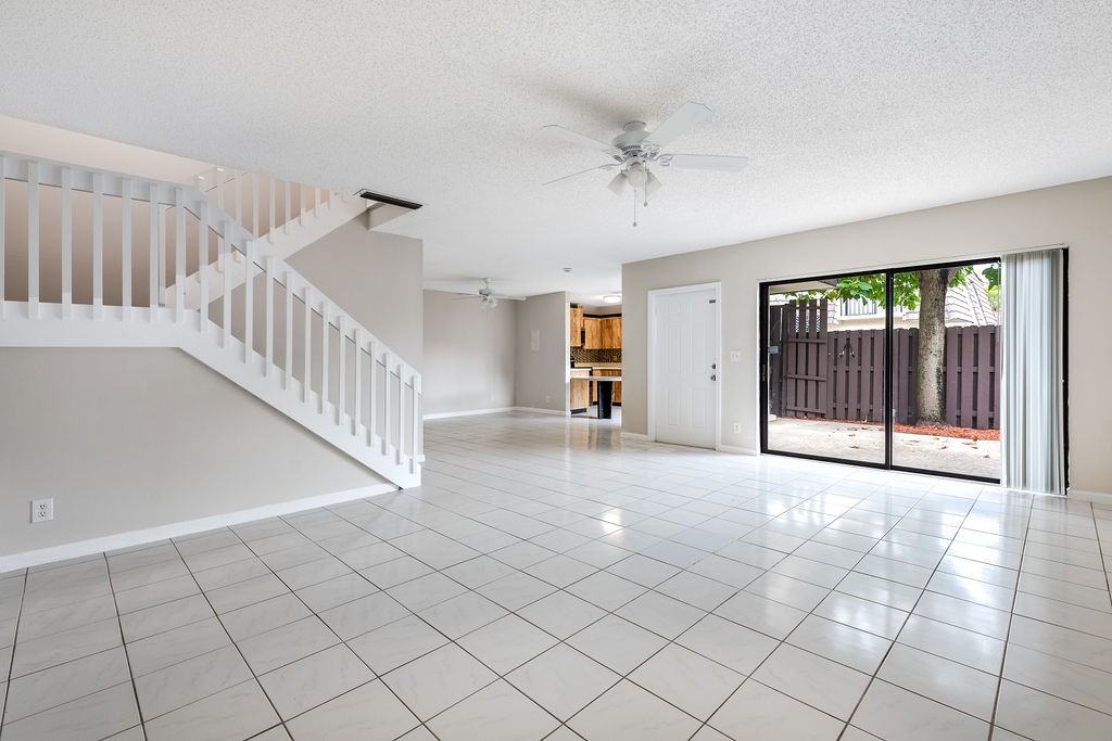 1761 N Congress Ave #1 - Photo 5 of 34