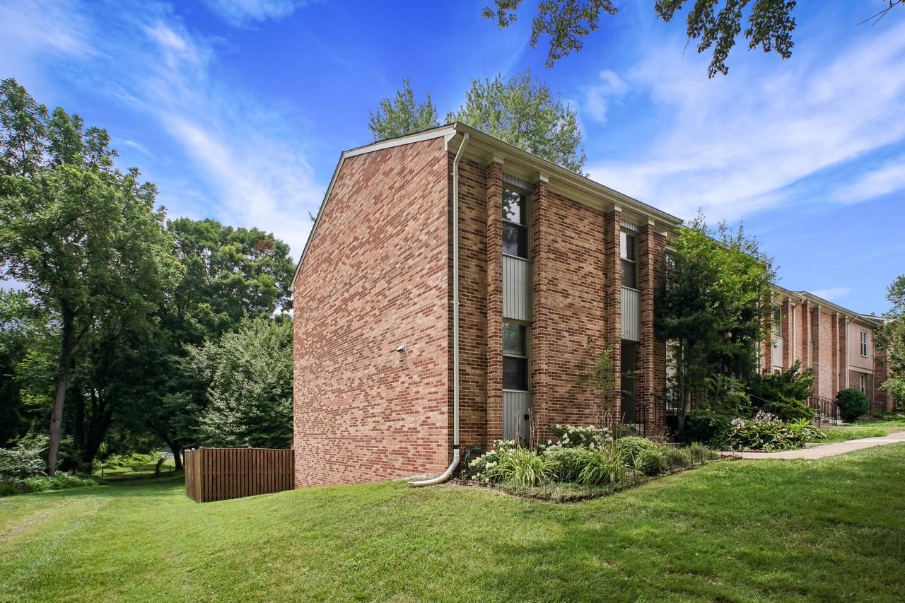 5128 Cliffhaven Dr #X - Photo 2 of 42