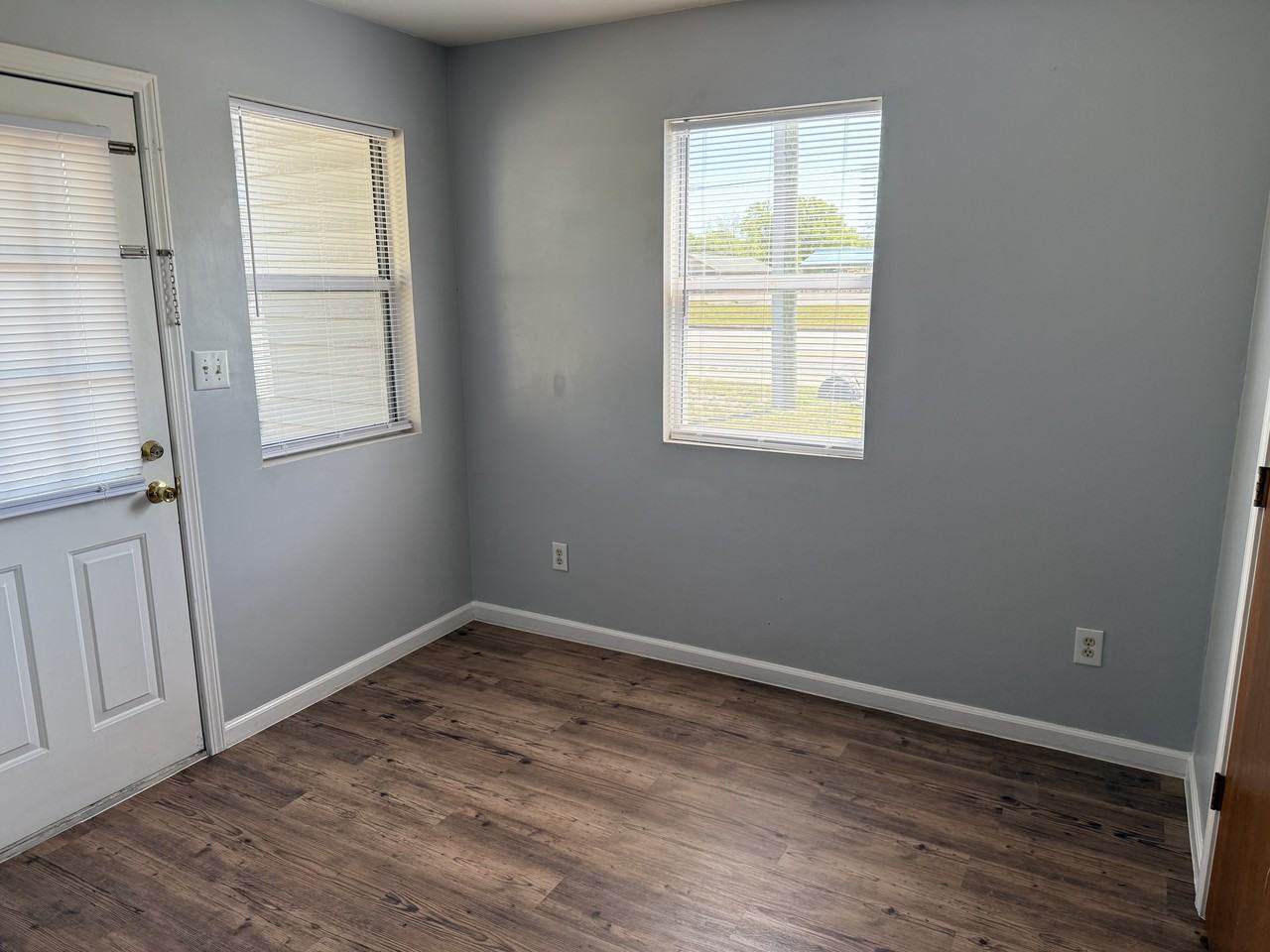 3320 Bridges Street - 1Apt 1 #1 - Photo 7 of 15