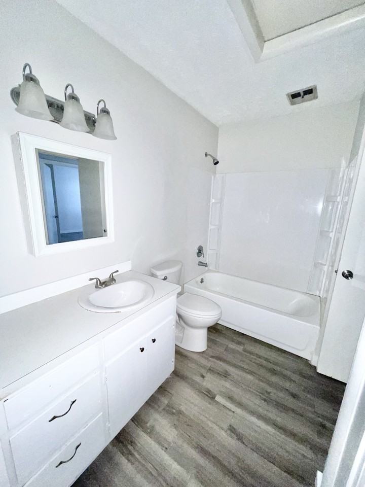 715 Deer Trail Ct #715 - Photo 6 of 9