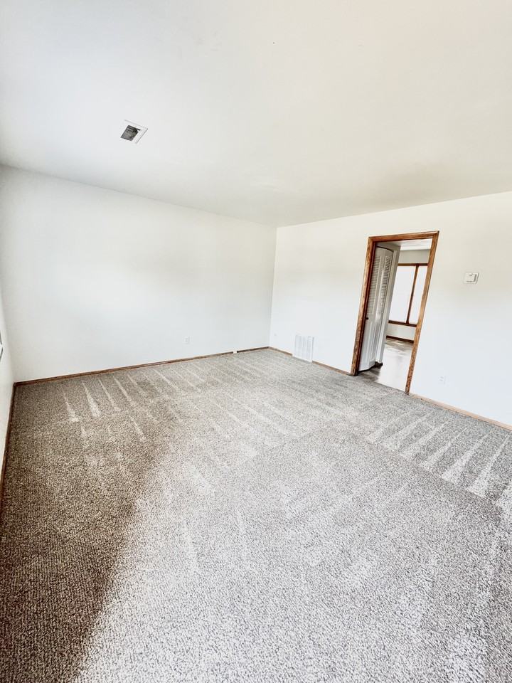 Lewis Lane Townhomes - 2929 #2929 - Photo 2 of 10
