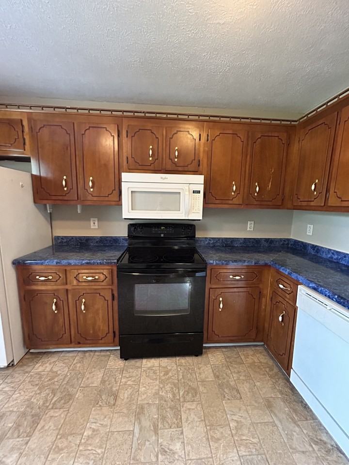 338 Atlantic Ave #1 - Photo 7 of 24