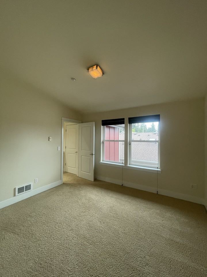 834 N 145th Ln #1 - Photo 7 of 33